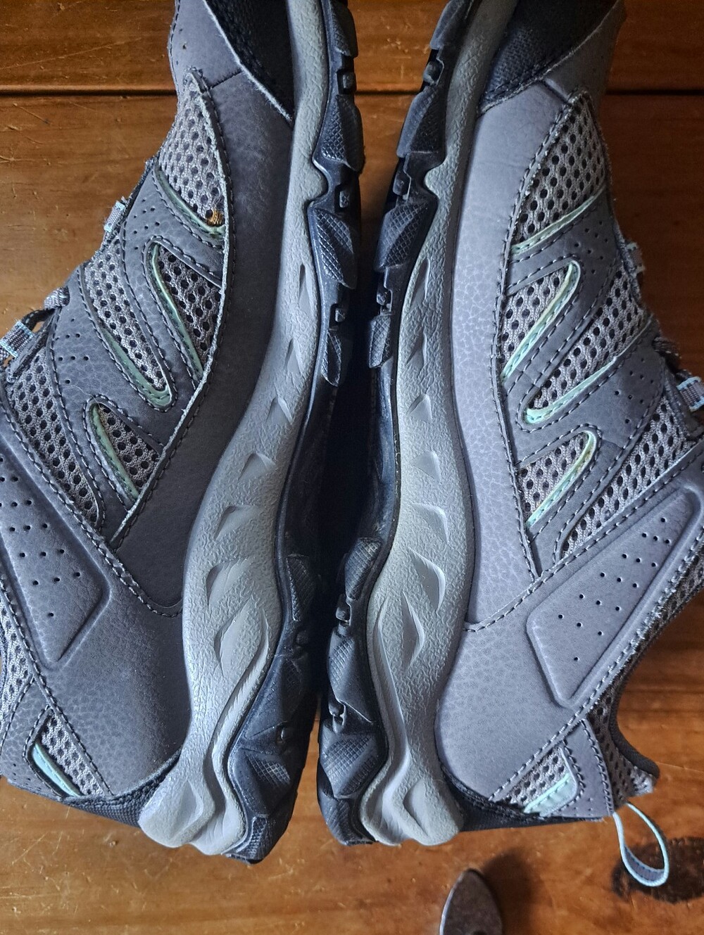 Columbia Omni-Grip Techlite Hiking Trail Shoes Women's Gray Size 8.5 Waterproof - Picture 6 of 11